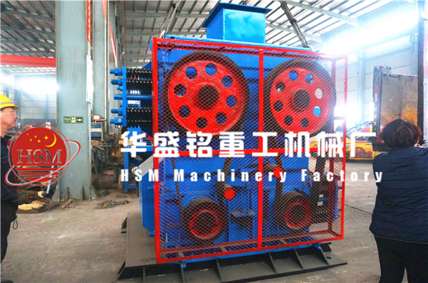 ��݁����C